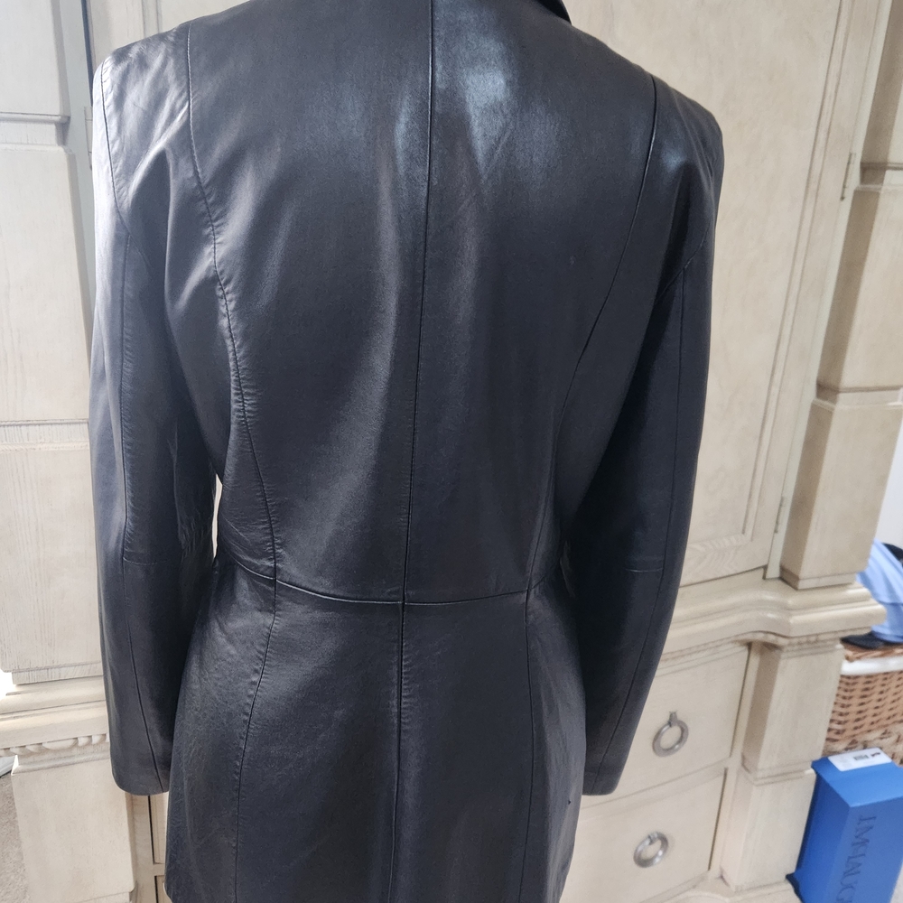 Cache Vintage Black Leather Jacket - Picture 2 of 5